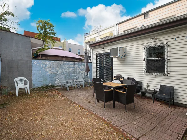 20-37 37th Street image 22 of 24