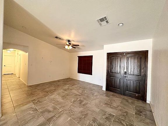 3rd image of 27400 W Sage Ave