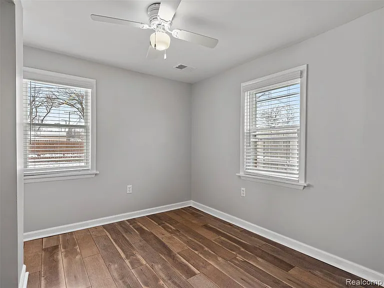 23462 Carlisle Ave — Photo 7