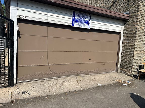 4th image of 4957-59 N Troy St #4959-3F