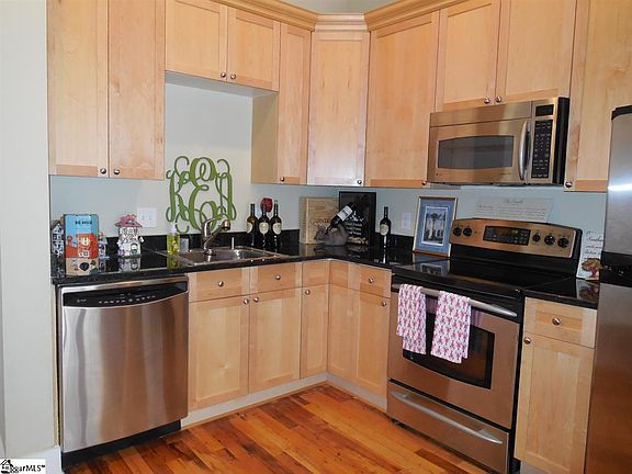 5th image of 101 S Laurens St Unit 221-C