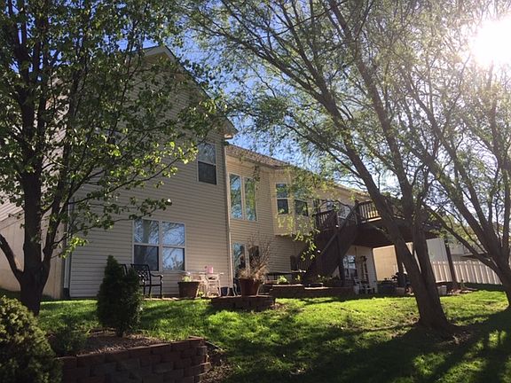 Walkout with porch and deck