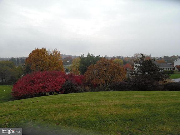 3rd image of 230 Swatara Cir #L-0061