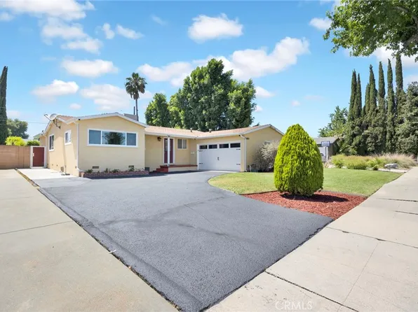8951 Swinton Ave, North Hills, CA 91343