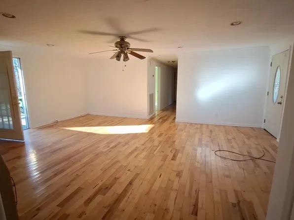 538 Mount Nebo Rd, Iron City, TN 38463