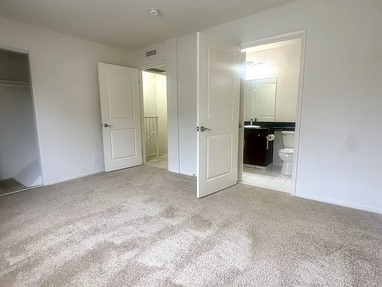 Terrace Trousdale Apartments — Photo 58