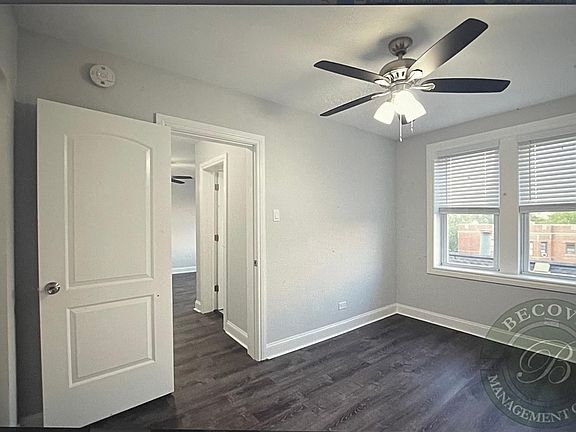 5th image of 1520 W Sherwin Ave #410