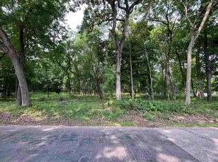 S Morton St, Waupaca, WI 54981