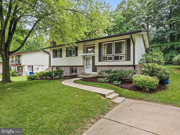 2nd image of 13609 Arctic Ave