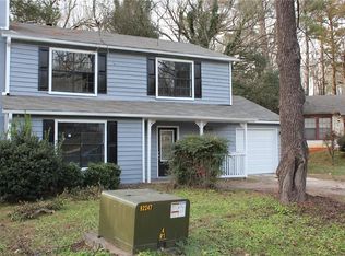 1068 Parkwest Ct, Stone Mountain, GA 30088