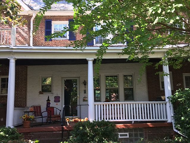 2nd image of 29 York Ct
