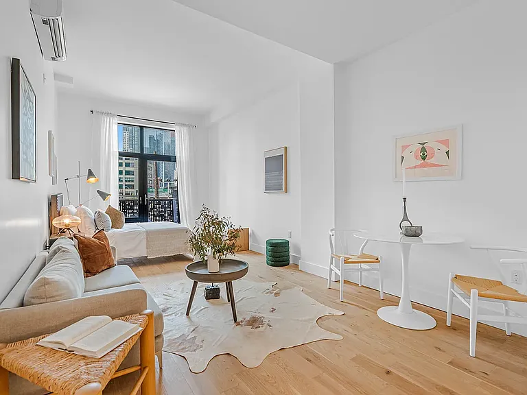 38-27 32nd St #716 — Photo 3