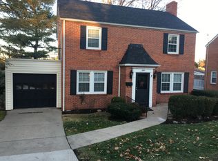 2008 N Englewood Rd, Huntington, WV 25701