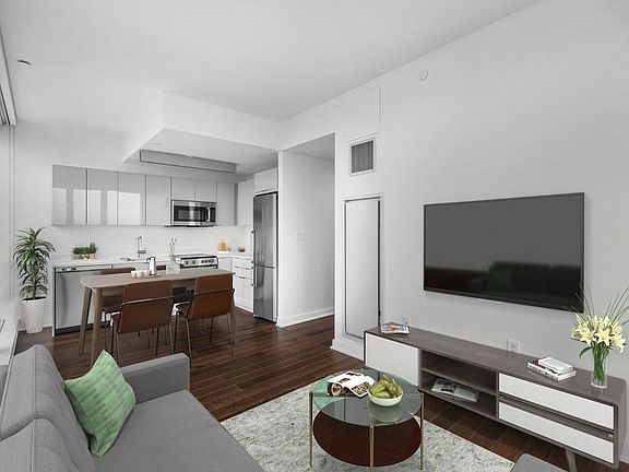 3rd image of 400 W 113th St APT 1401