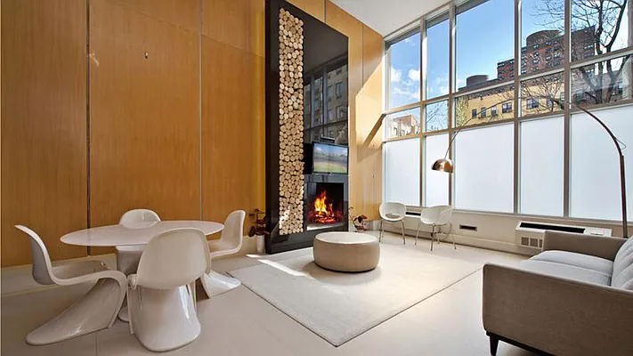 Sold by Compass | media 29