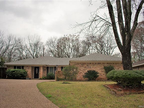 2nd image of 534 S Dresden Ct
