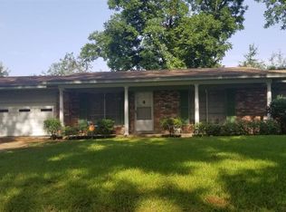 148 Pecan Hill Dr, Clinton, MS 39056