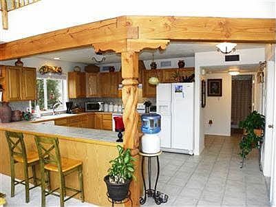 3rd image of 10 S Vista Valle Dr