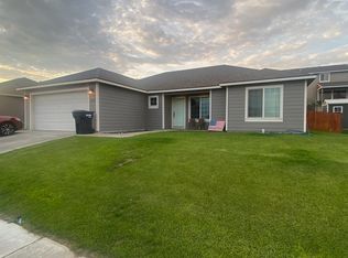 1100 W Edison St, Connell, WA 99326