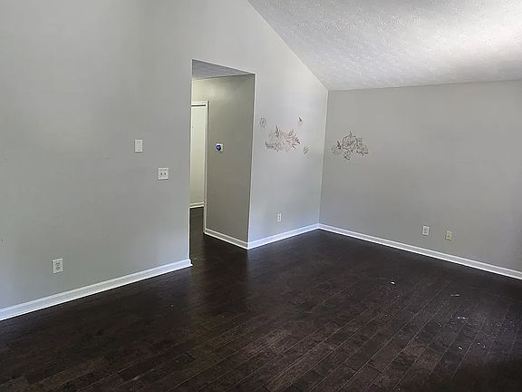 5th image of 3805 Jackson Shoals Ct