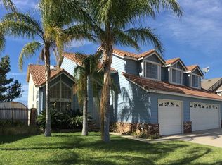 7727 Whitney Dr, Riverside, CA 92509