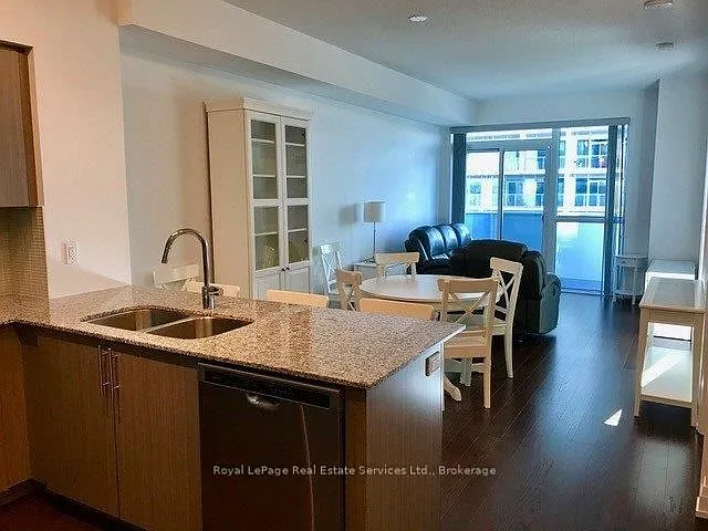 65 Speers Rd #907 — Photo 1
