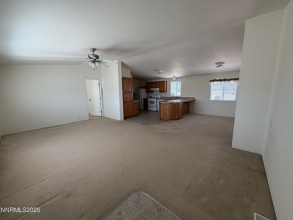 5th image of 1940 E Antelope St