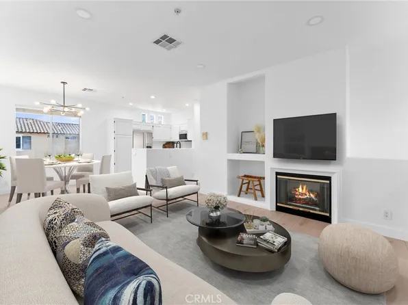 2388 Sunningdale Dr, Tustin, CA 92782