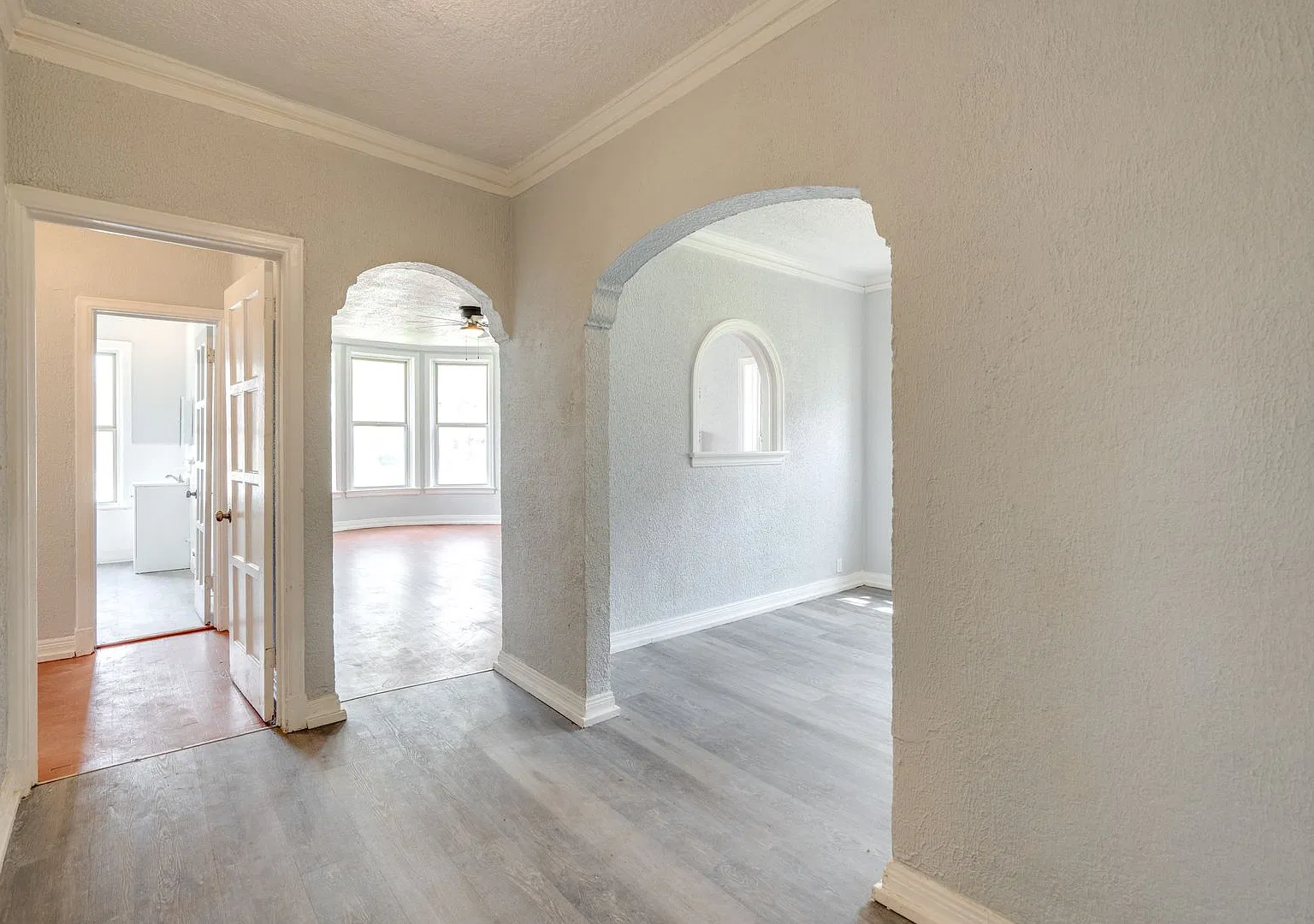 2 bed, 1.0 bath, $1,199 — Photo 1