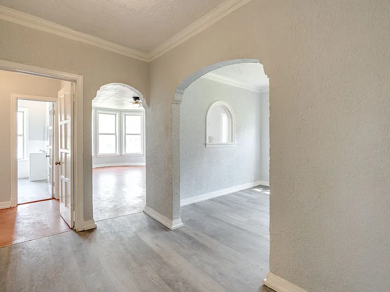 2840 S Moreland Blvd #14 — Photo 1
