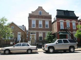1725 W 17th St APT 2R, Chicago, IL 60608