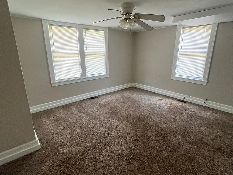 509 Lord Ave #509 — Photo 9