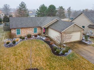 8332 Chapel Bend Dr, Fort Wayne, IN 46835