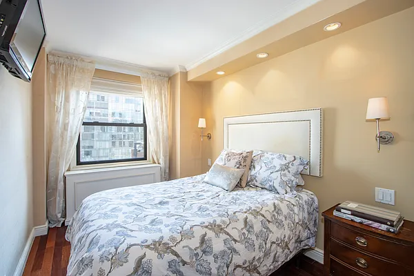 Sold by Brown Harris Stevens | media 15