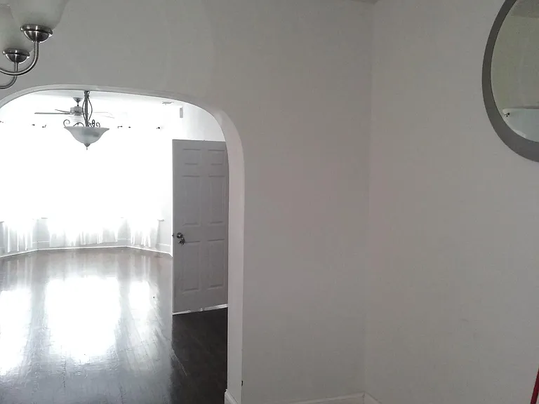 4338 W Monroe St #2 — Photo 8