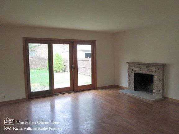 3rd image of 354 N 8th Ave