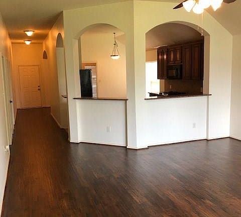 2nd image of 25719 Oakstone Park Dr