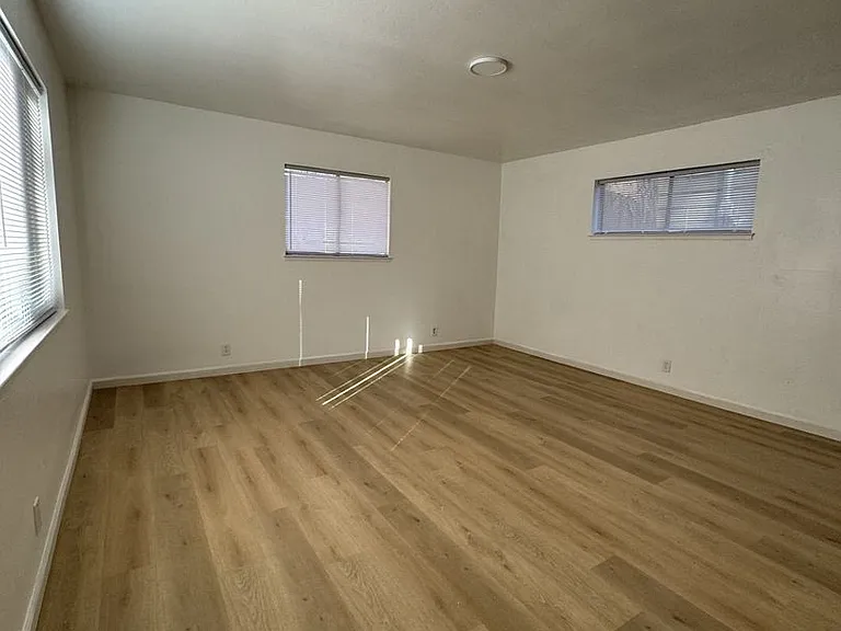 1060 Echo Rd — Photo 20
