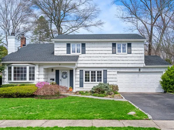3 W Oak Hill Drive, Oyster Bay, NY 11771