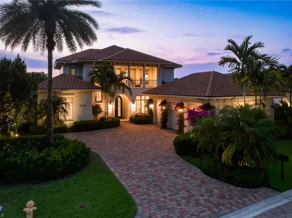2225 Miramonte CT, NAPLES, FL 34105