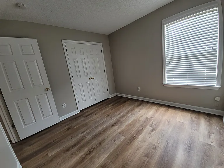 6035 Foxberry Ln — Photo 13