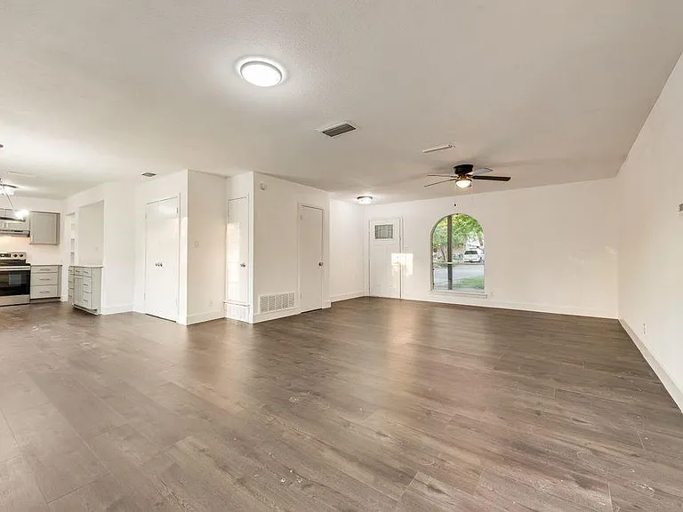 1614 Brent Ct — Photo 20