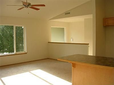 Very open floor concept