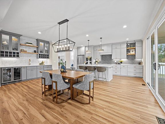 2nd image of 90 Lane Farms Way