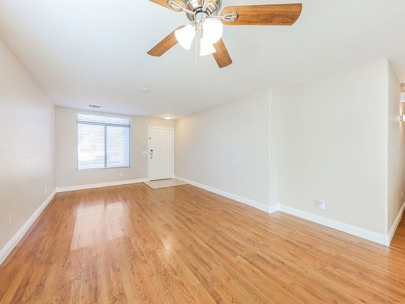 4th image of 16255 N 158th Dr