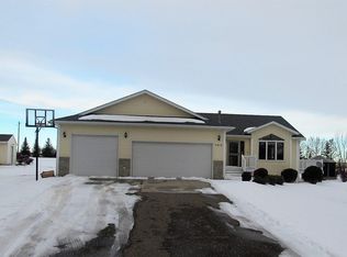 4019 Cedar Pl, Bismarck, ND 58503