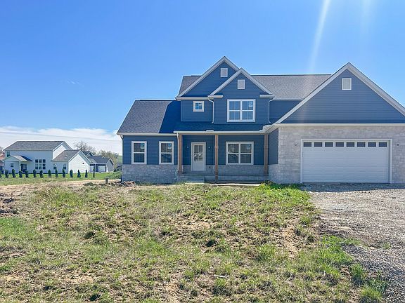 2nd image of 903 Audrey Ln