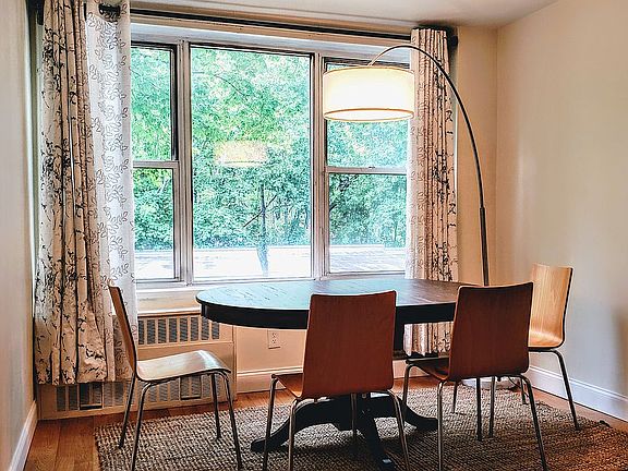 2nd image of 100 Dehaven Dr APT 205