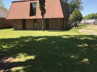 2506 Hodges St, Lake Charles, LA 70601