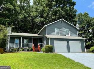 3945 Peninsula Ct, Lawrenceville, GA 30044